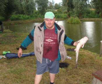Horgászverseny Bésben 2016